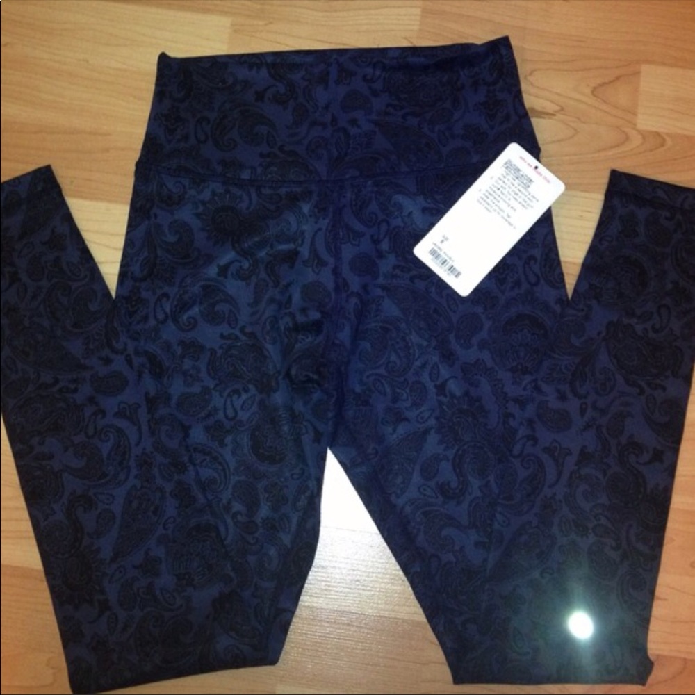 Lululemon hi-lo wunder under baroque print size 8